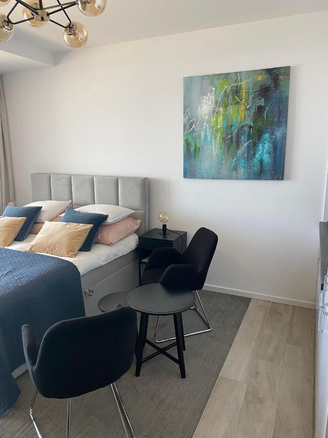 Apartament 409 Z Widokiem Na Morze - Seaside โควอบเซก ภายนอก รูปภาพ