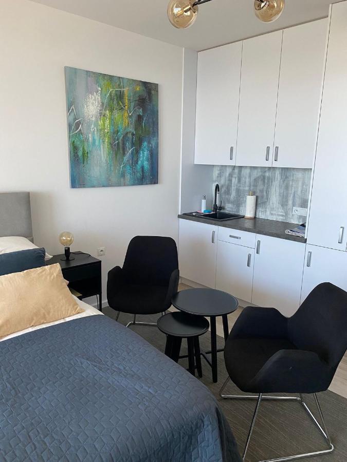 Apartament 409 Z Widokiem Na Morze - Seaside โควอบเซก ภายนอก รูปภาพ